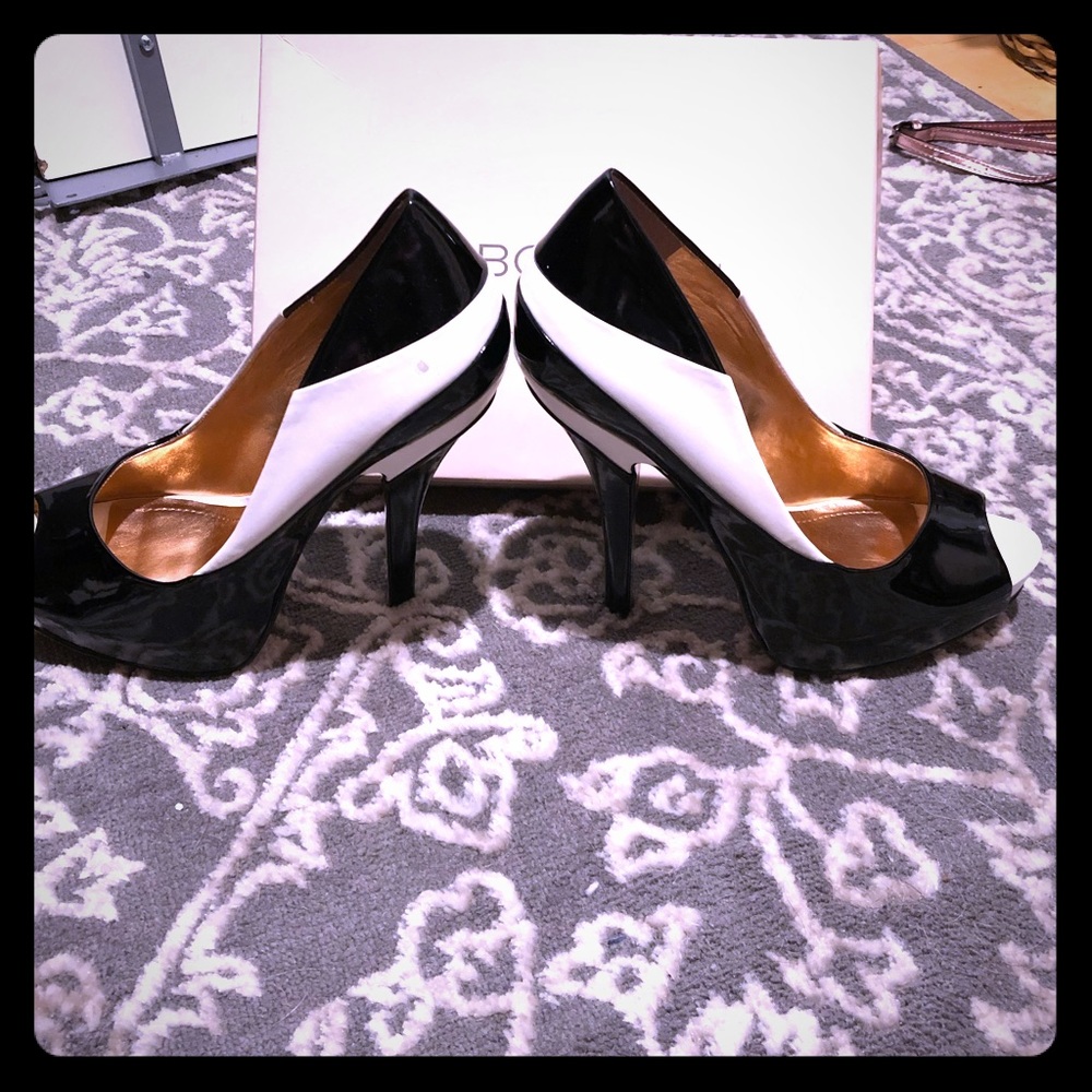 Bcbg heels